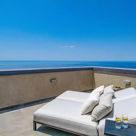 Orizontas By Kalamítsi