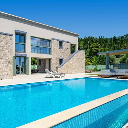 Orizontas By Kalamítsi