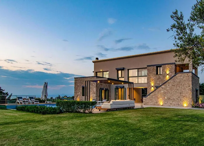 Orizontas By Willa Kalamítsi